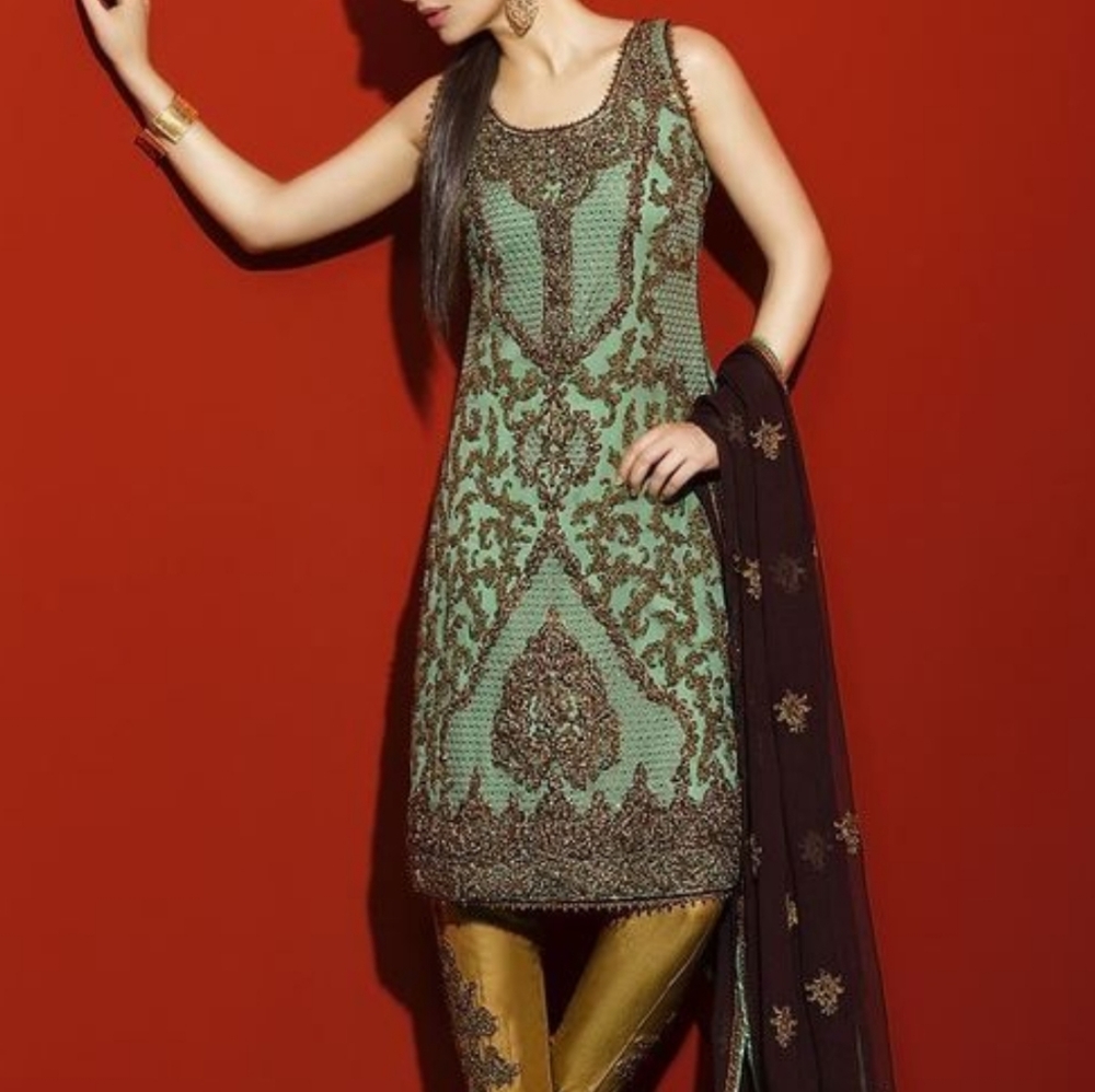 Asim jofa maria b outfit